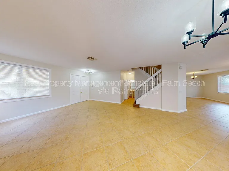 6786 Aliso Ave — Photo 6