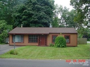 3488 Grafton St, Orion, MI 48359