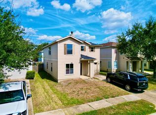 18914 Remington Mill Dr, Houston, TX 77073