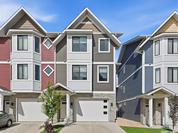 UNIT 39-900 St Andrews LANE, Warman, SK S0K 4S4