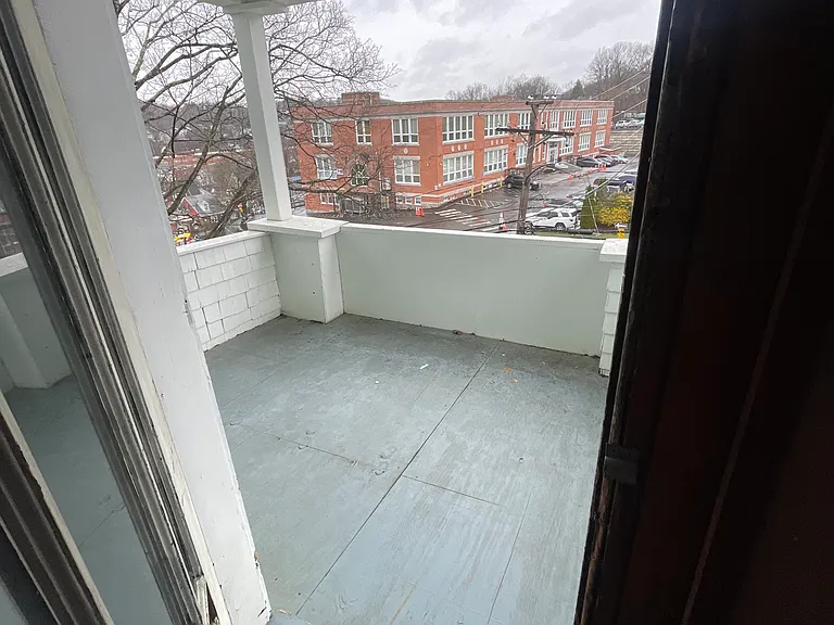 182 Division St #3 — Photo 8