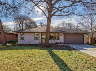 9738 Twin Creek Dr, Dallas, TX 75228