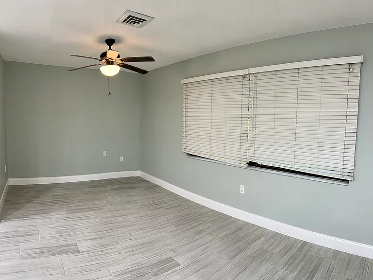 627 Alligator Dr — Photo 8