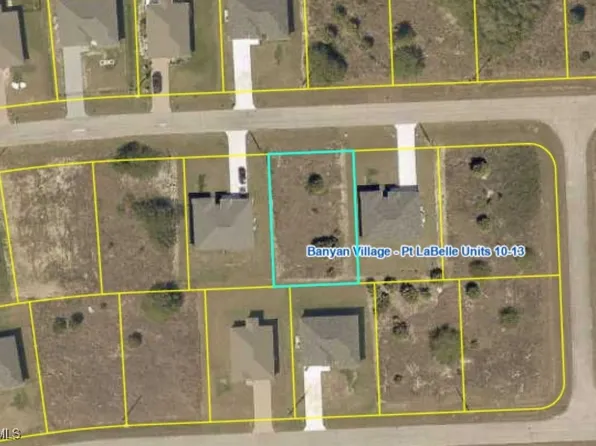 123 Bethlehem Pl, Labelle, FL 33935