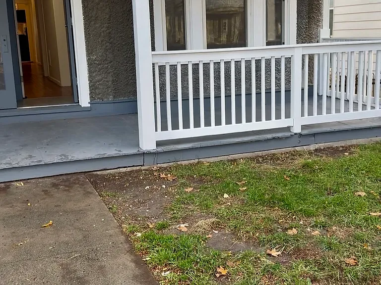 253 Manning Blvd #1 — Photo 2