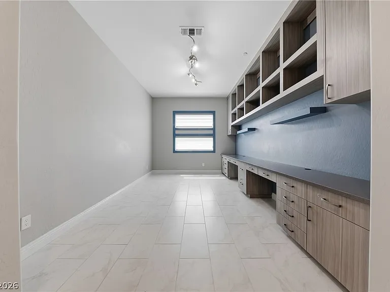 80 Strada Caruso — Photo 16