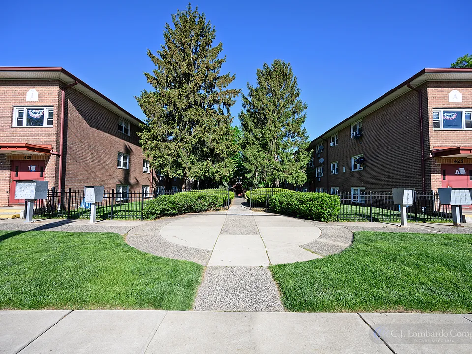 Rosehill Gardens