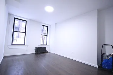 Rented by Dynamik Realty