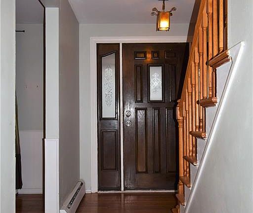 2nd image of 2820 Rockford Dr