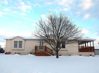 820 Collins St, Clyman, WI 53016