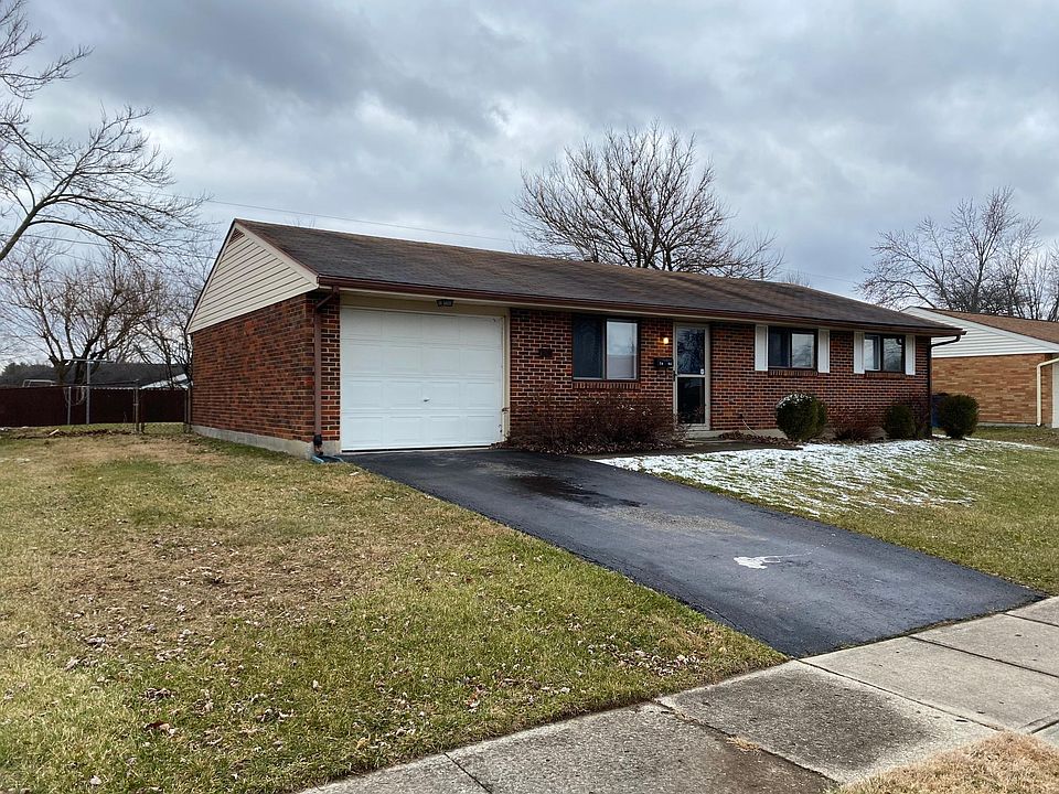 1st image of 7464 Cedar Knolls Dr