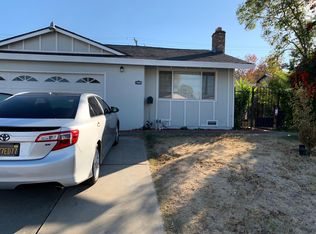 10460 Rockingham Dr, Rancho Cordova, CA 95670