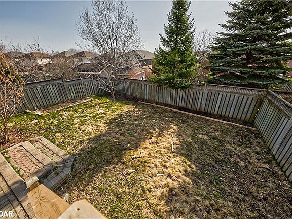 3rd image of 55 Vanessa Dr