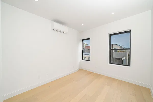 Bedroom, photo 7