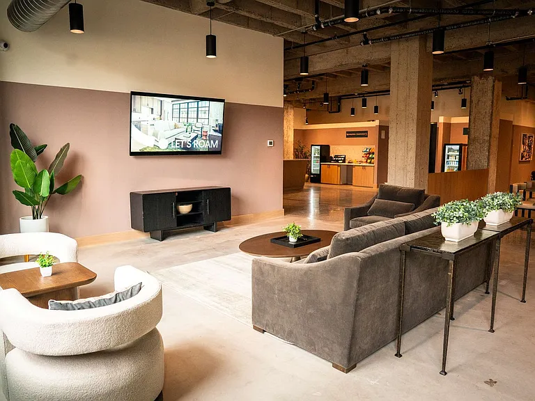 Building's Lounge