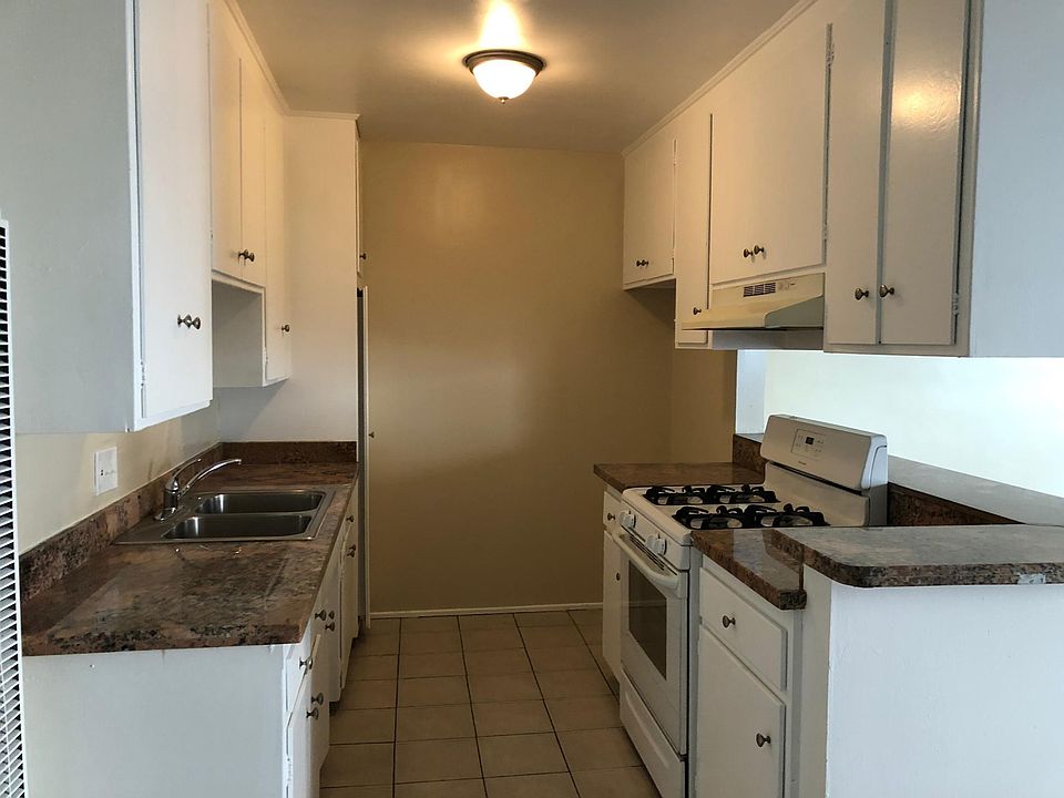 1st image of 425 N Garfield Ave APT 8