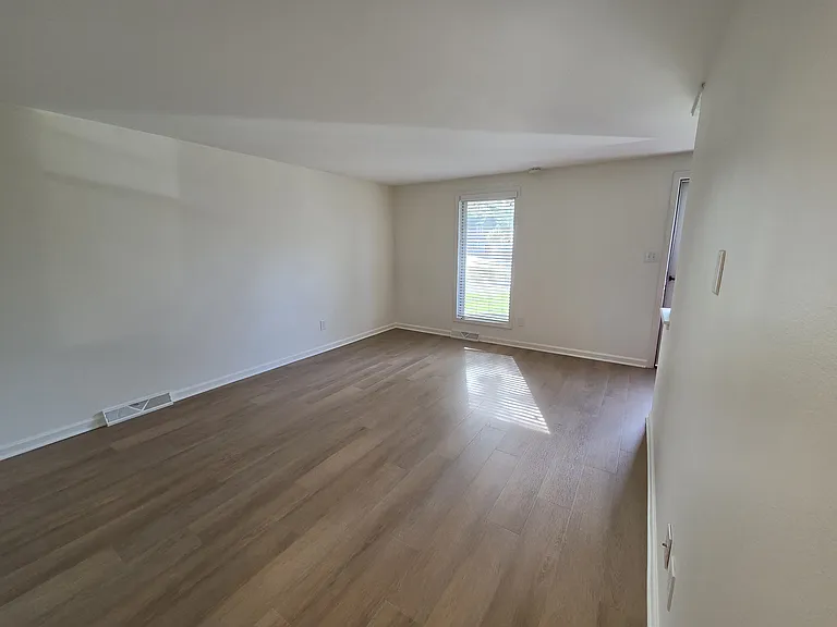 4712 McBane Ct #4712 — Photo 5