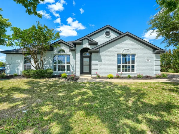 123 Rolling Spring Dr, Aledo, TX 76008