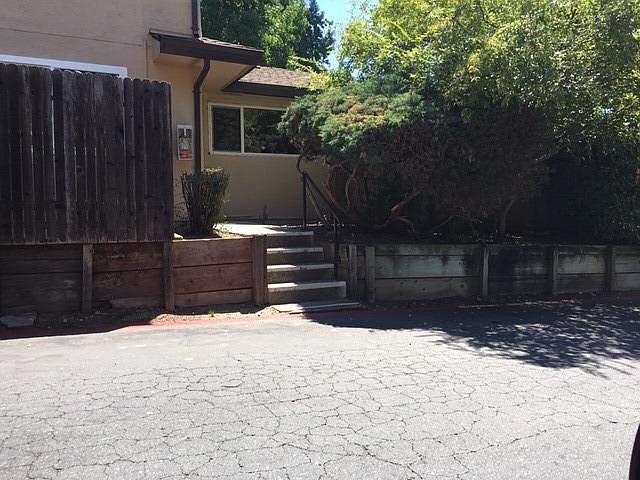 1st image of 4764 Greenholme Dr APT 2
