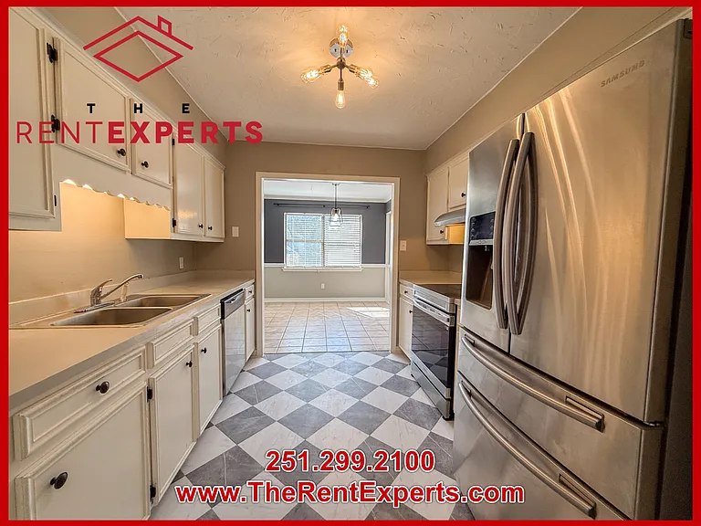 6533 Cedar Bend Ct — Photo 12