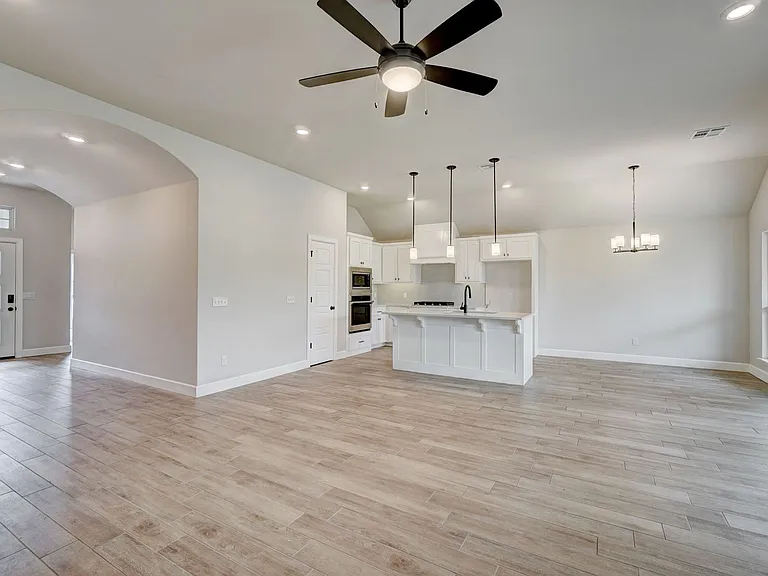 19804 Canning Ct — Photo 8