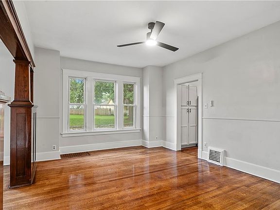 5th image of 901 9th Ave