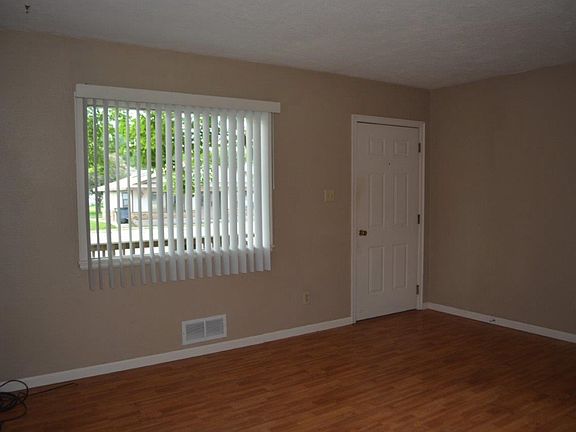 2nd image of 4300 Floyd Blvd