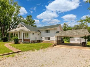 45 Gibbons Ln, Harrisburg, IL 62946