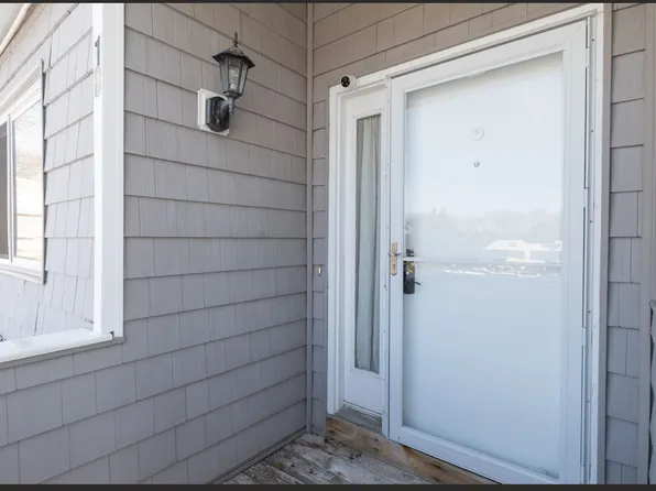 (undisclosed Address), Manorville, NY 11949