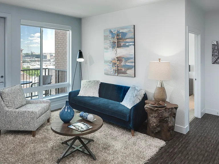 LoHi House Apartments — Photo 7
