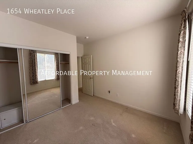 1654 Wheatley Pl — Photo 12