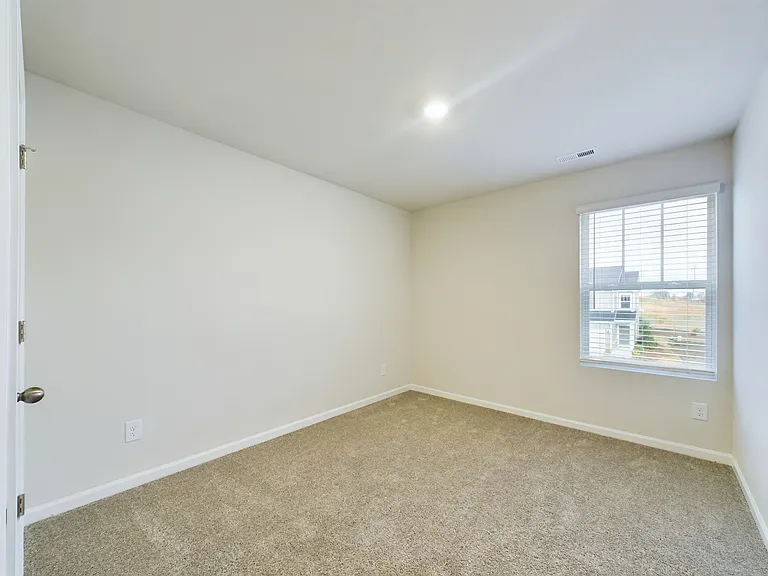 4133 County Down Ave — Photo 16