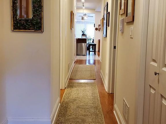 5th image of 4316 N Sacramento Ave #1