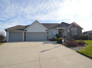 6906 Basscroft Ct, Fort Wayne, IN 46845