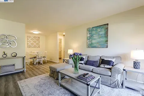 1455 Marchbanks Dr #2 — Photo 5