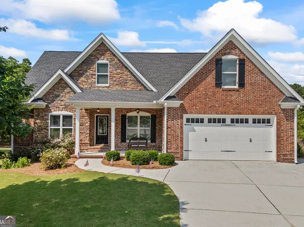 1410 Roberts Ct, Loganville, GA 30052