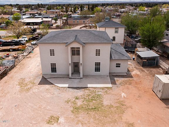 2nd image of 311 Tulum Dr