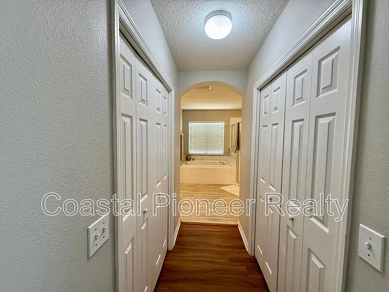 11113 Avery Oaks Dr — Photo 27
