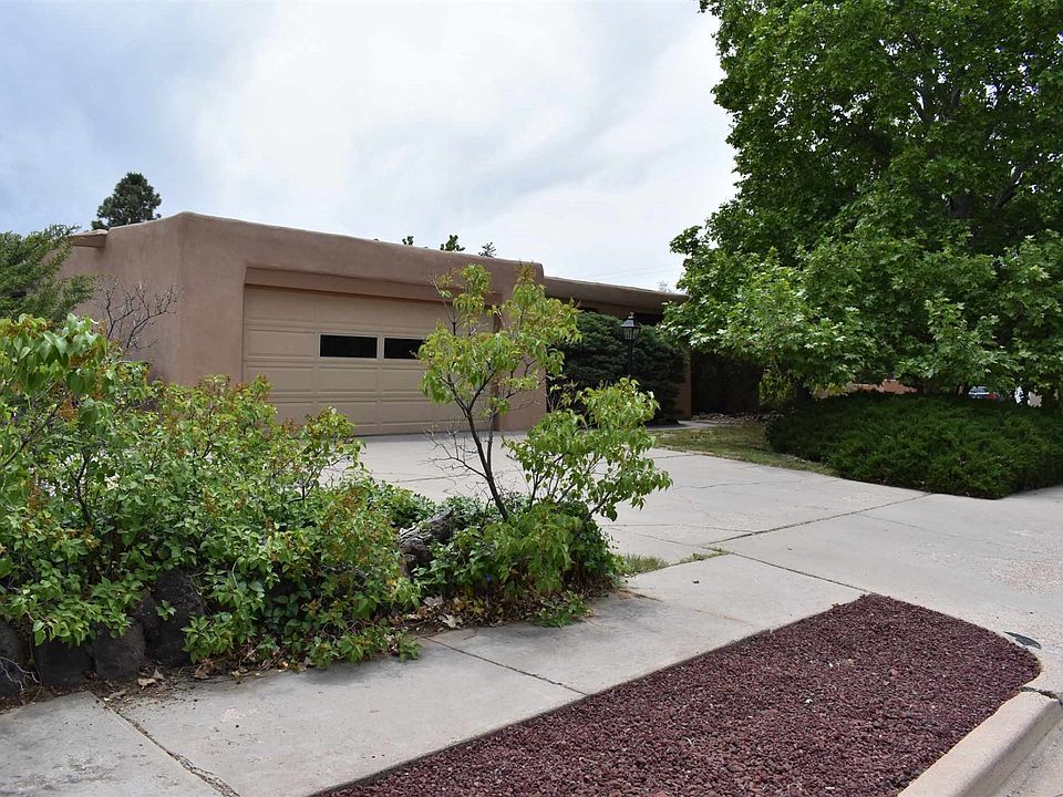 1st image of 125 La Placita Cir