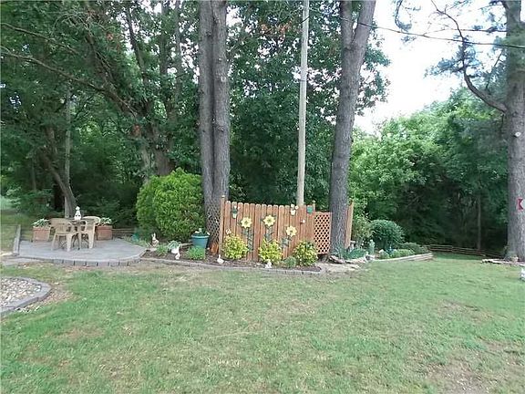 3rd image of 77 Kincardine Dr