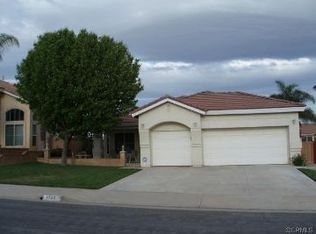 8724 Briarcliff Ln, Riverside, CA 92508