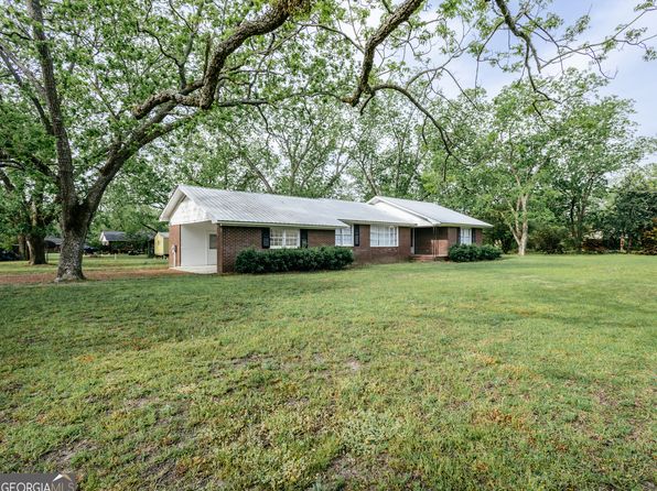 15 Dodson Dr, Enigma, GA 31749