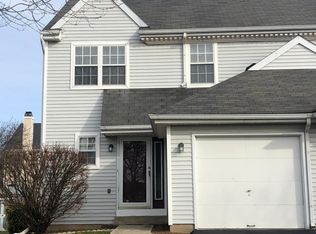 320 Laurel Dr, Royersford, PA 19468