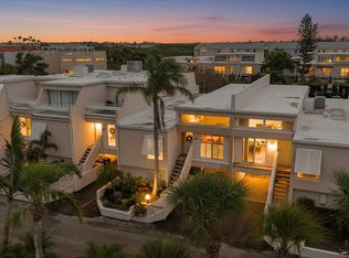 3803 E Bay Dr, Bradenton Beach, FL 34217