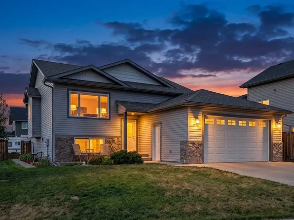 1546 S Idaho St, Carstairs, AB T0M 0N0