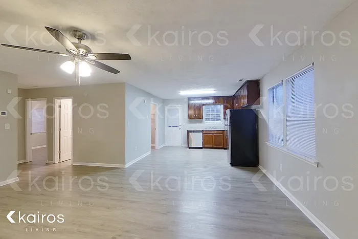 100 Deer Pkwy — Photo 4