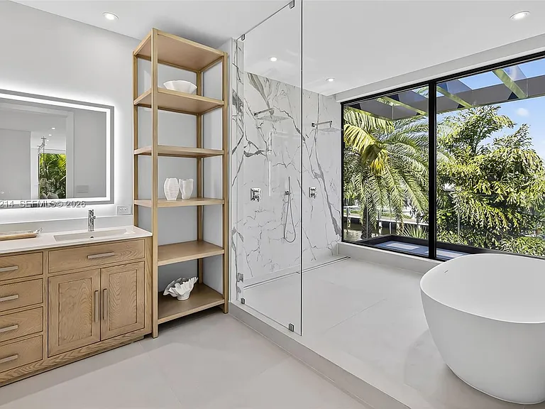620 Solar Isle Dr — Photo 49
