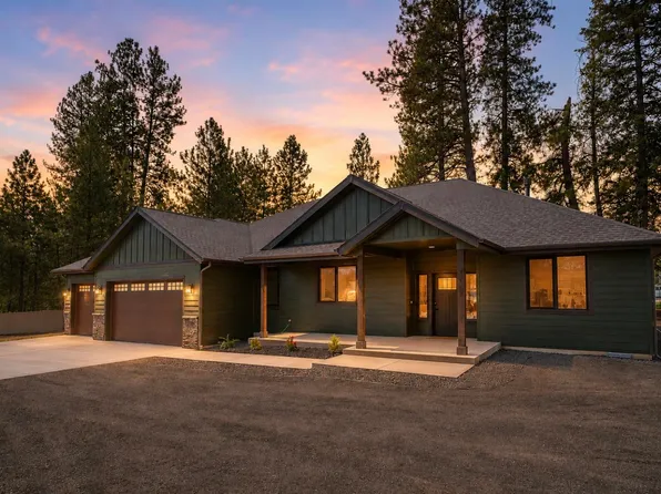 3402 E Yearling Rd, Chattaroy, WA 99003