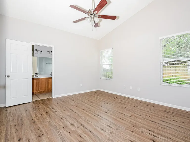 2845 Oak Shore Rd — Photo 9