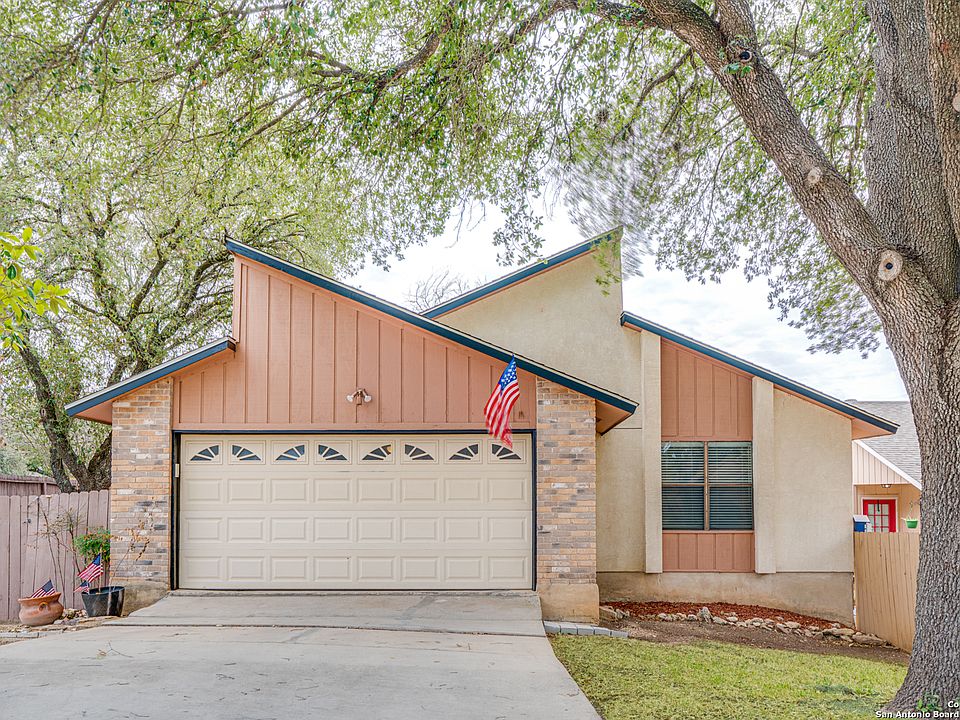 1st image of 4430 Pebble Hill